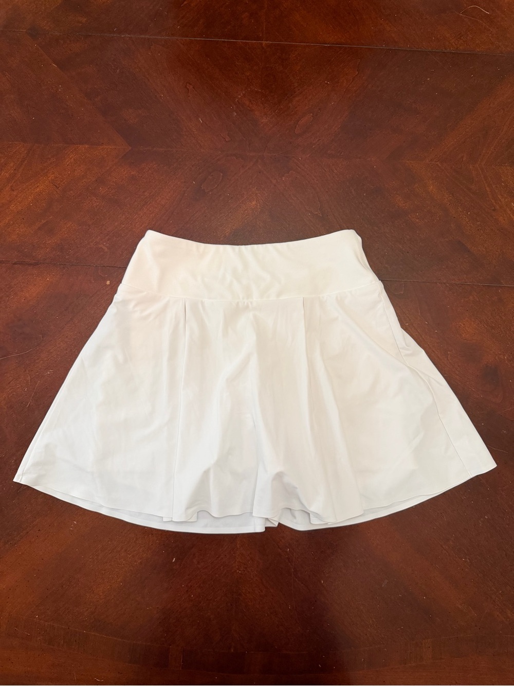 Uniqlo White Women's Active Skort with Built-In Shorts